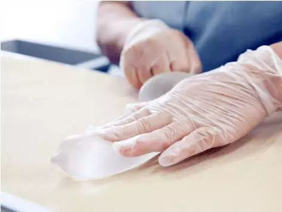 日本岡本雖然把你和她拉開(kāi)了0.01厘米的距離 為何還成了日本旅游購(gòu)物的剛需?_時(shí)尚_網(wǎng)